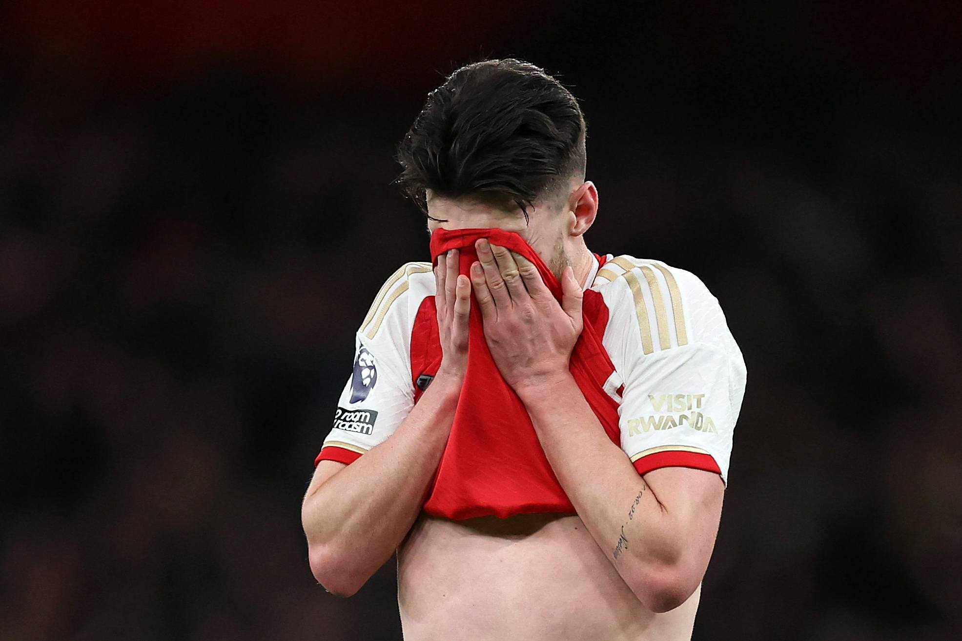 KOK棋牌_西汉姆联中场控制力突出