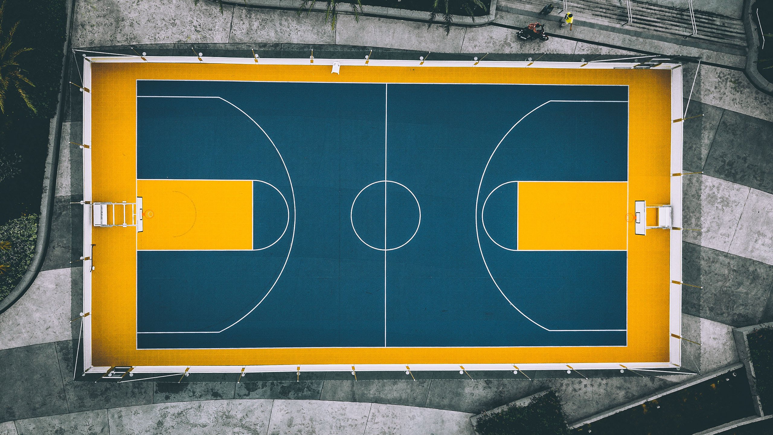 KOK官网-传奇归来！德罗巴首秀绝杀，法国观众沸腾